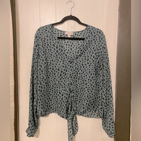 Vixbe Tops - Vixbe Green Leopard Tie Bottom Blouse